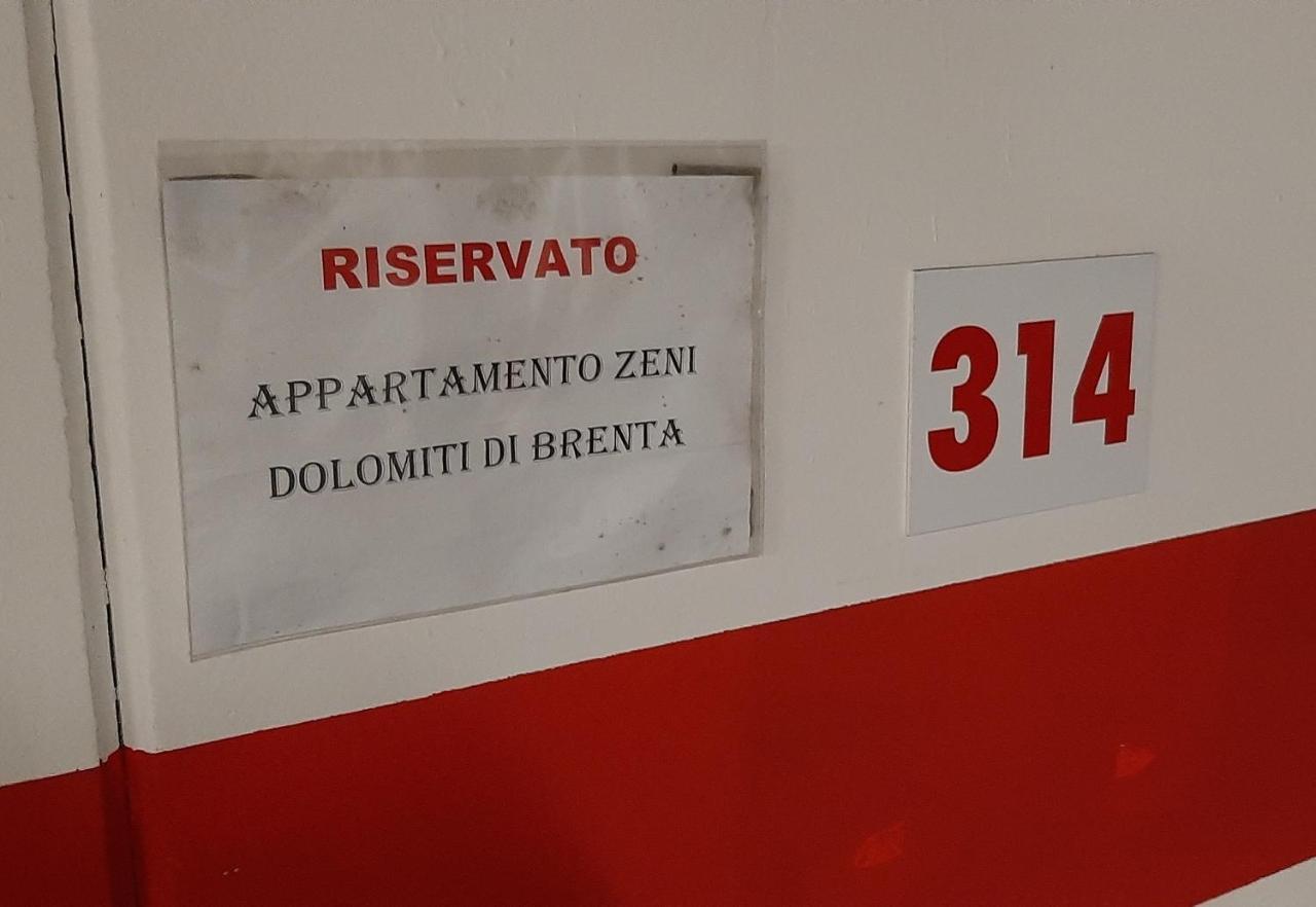 Appartamento Zeni - Dolomiti Di Brenta Molveno Extérieur photo